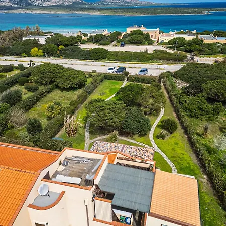 Esclusiva Con 600mq Di Giardino Sulla Della Pelosa Tatil Evi
