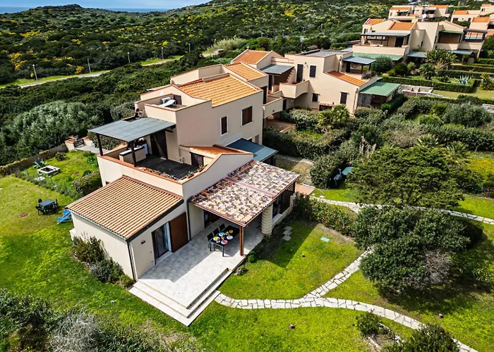 Esclusiva Con 600mq Di Giardino Sulla Della Pelosa