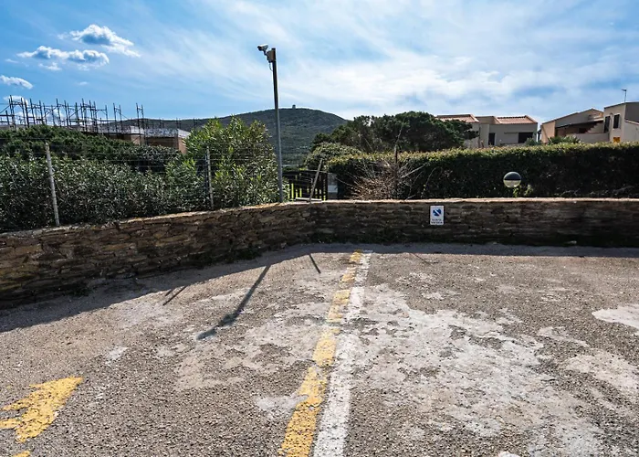 Esclusiva Con 600mq Di Giardino Sulla Della Pelosa